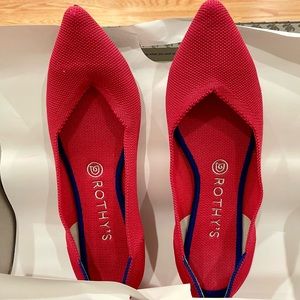 Rothy’s The Point - Retired Model 002-129 in Cherry Solid - Women’s size 9